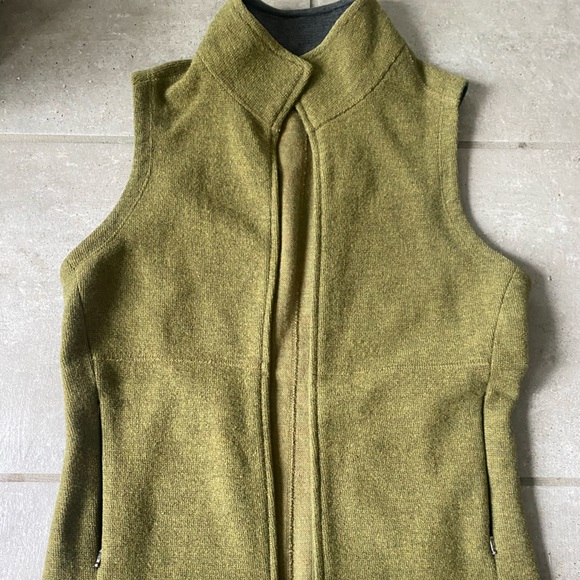 Ibex Merino Wool Vest - Picture 6 of 8